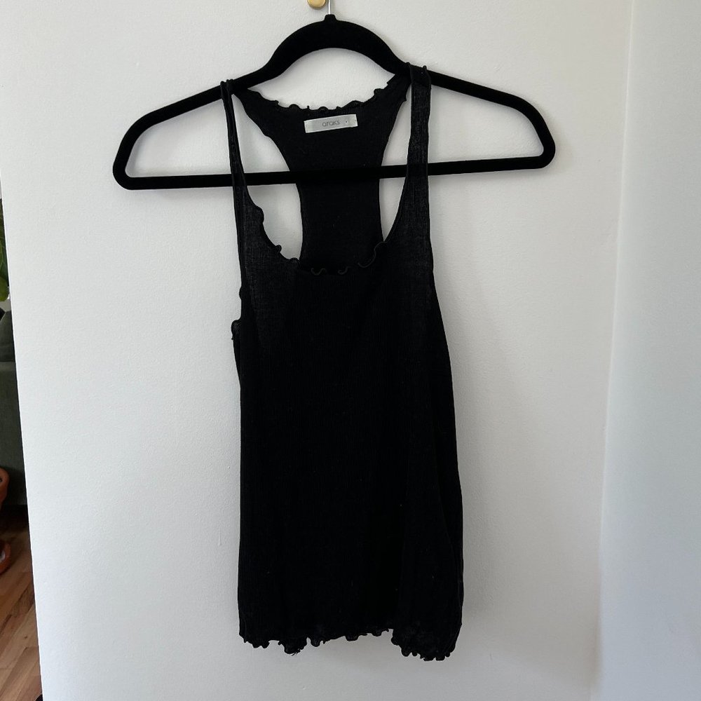 Araks Tank Top in Black - L